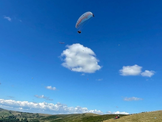 Tamdem paragliding experience 