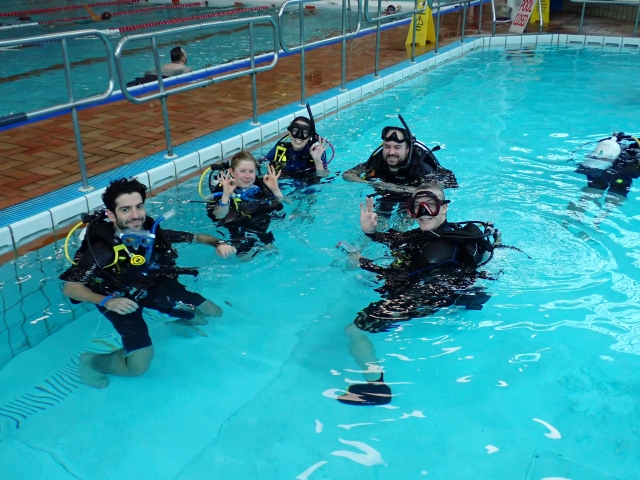  Nella nostra piscina riscaldata a Londra 
