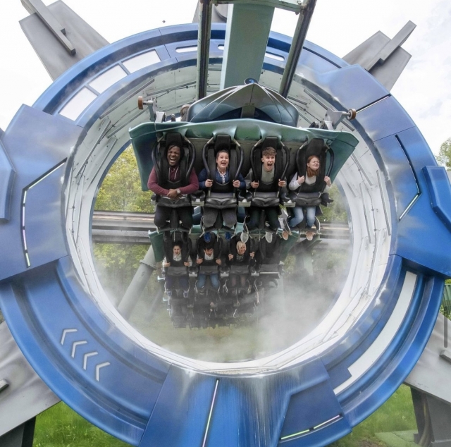  La adrenalina de tu vida en Alton Towers 
