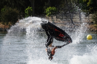 Trucos en moto de agua