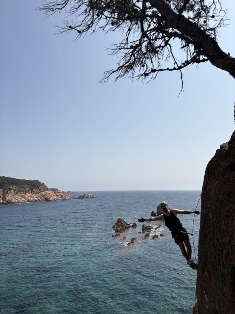 Review of JAVIER about Via Ferrata Cala del Molí with Photos 2h 30 min
