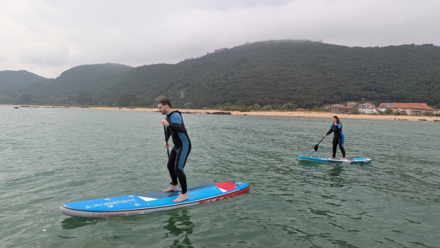 Review of Michelle about Paddle surf class in Noja + photos, 2 hours