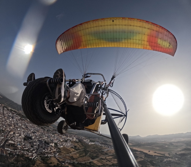 Review of ANA CRISTINA about Paramotor flight through Ronda 30 minutes with video