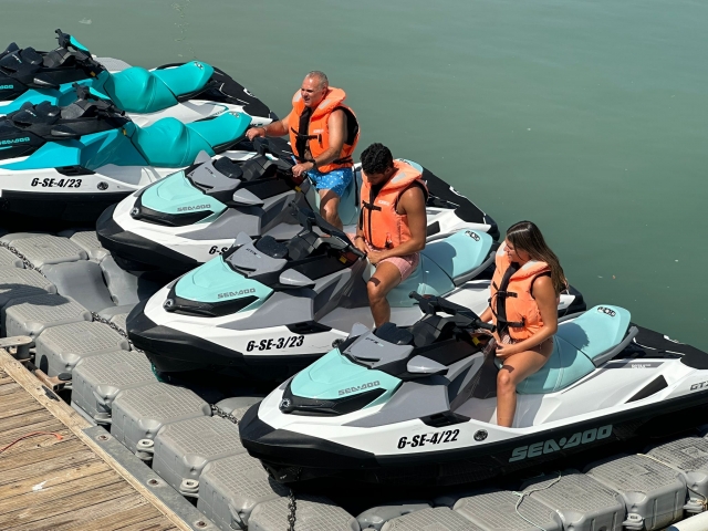 Review of Hugo about Jet ski route to the Rice Boat, 30 minutes