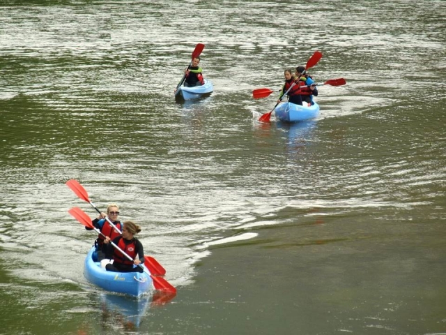 Descent of the Sella by canoe from Arriondas 1-5h