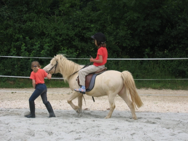 Pony ride in Santa Susana for children 30 min
