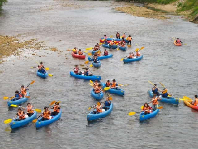 Descent of the Sella by canoe and picnic for adults