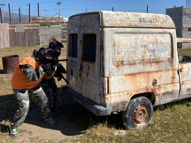 Farewell with paintball in Granada with 200 balls