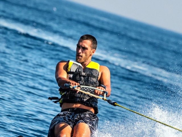 Wakeboard session at Port Fòrum, 1 hour