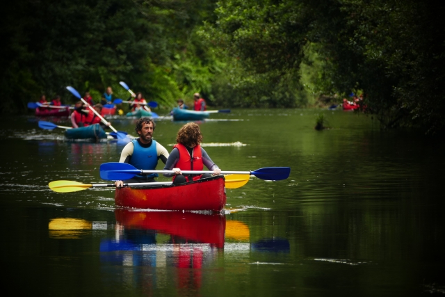 Descend the Alto Eo by canoe San Tirso de Abres