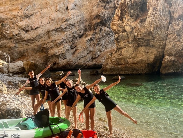 Kayak guided route, Cala Granadella, 3h adult+child