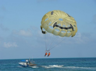 Consejos para practicar Parasailing