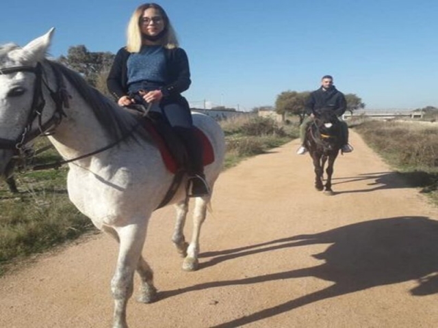 Horseback riding tour along the Poetto seaside 1 hour