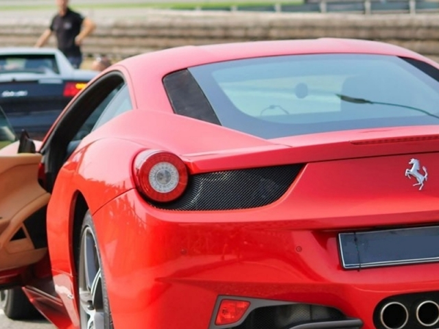 2 laps Ferrari 488 Valle dei Templi racetrack