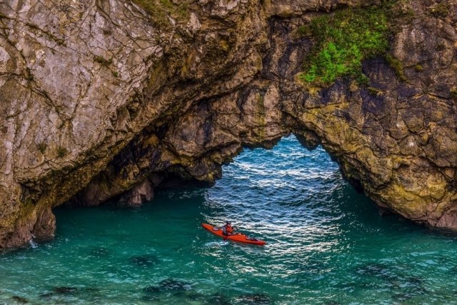 3-hour kayak in the Circeo Caves