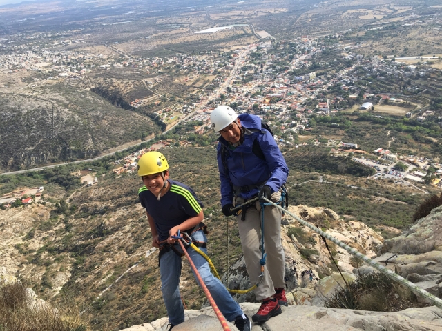 Climbing excursion in Peña de Bernal 5 hours