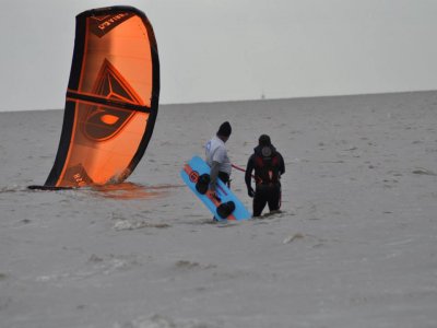 Aula avançada de kitesurf para 2 pessoas em Norfolk