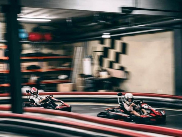 Indoor karting round in Fafe Braga 10min