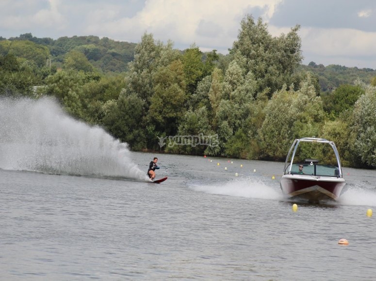 Marlow Water Ski Club, prices and bookings 2024