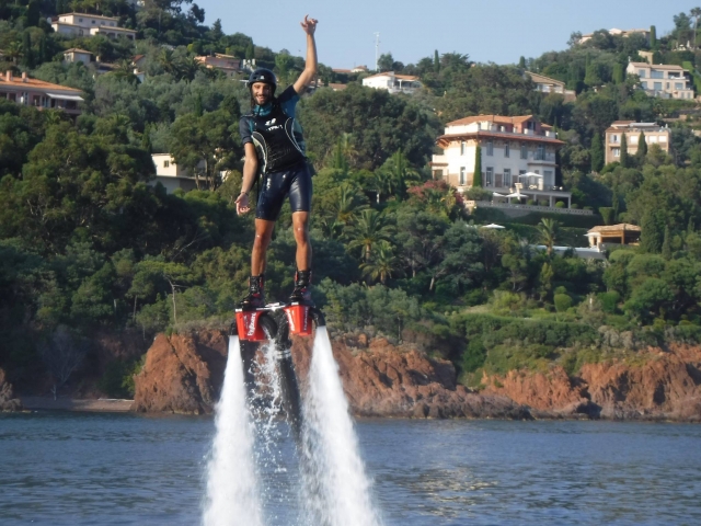 Flyboard Introduction Session to Cannes 20 min