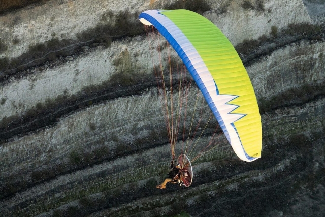 Paramotor flight Oise regional park 20 minutes + video