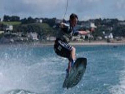 15 Minute Wakeboarding Experience St Helier