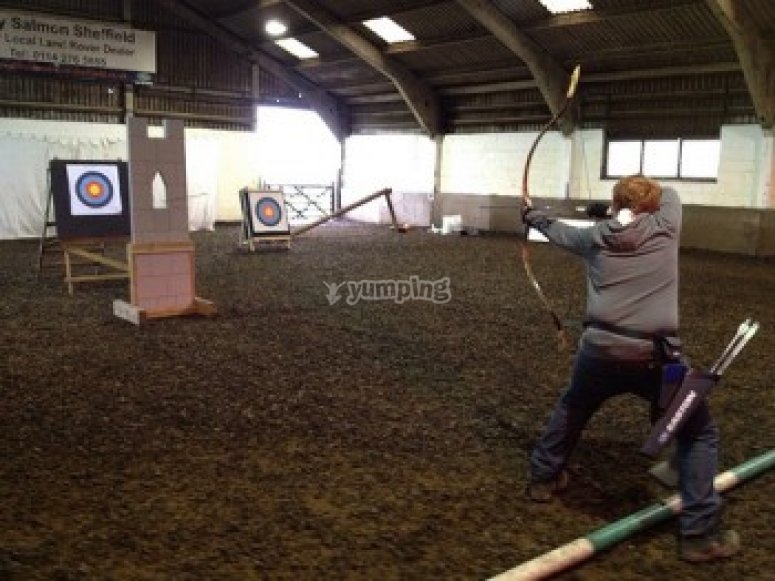 Private Archery Session Sheffield from £35 Yumping.co.uk