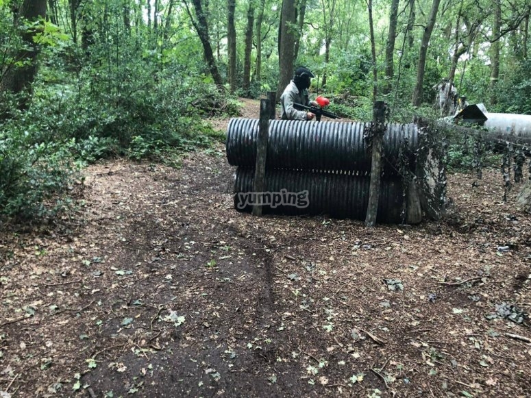 Paintballing in Liverpool with 300 paintballs from £45 Yumping.co.uk