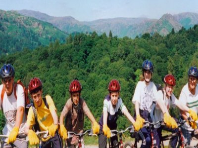 David Hendrickse Mountain Biking