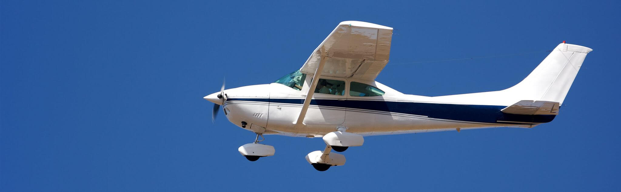 Aircraft Flights in Isle of Wight, Aircraft Schools in Isle of Wight